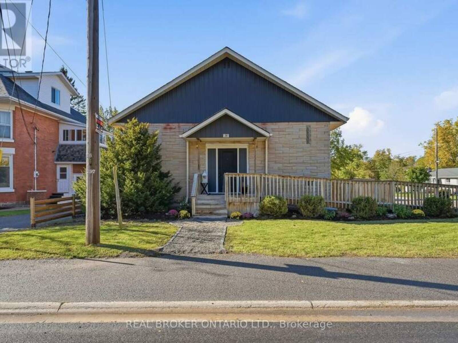 38 QUEEN STREET, Asphodel-Norwood, Ontario K0L 2V0