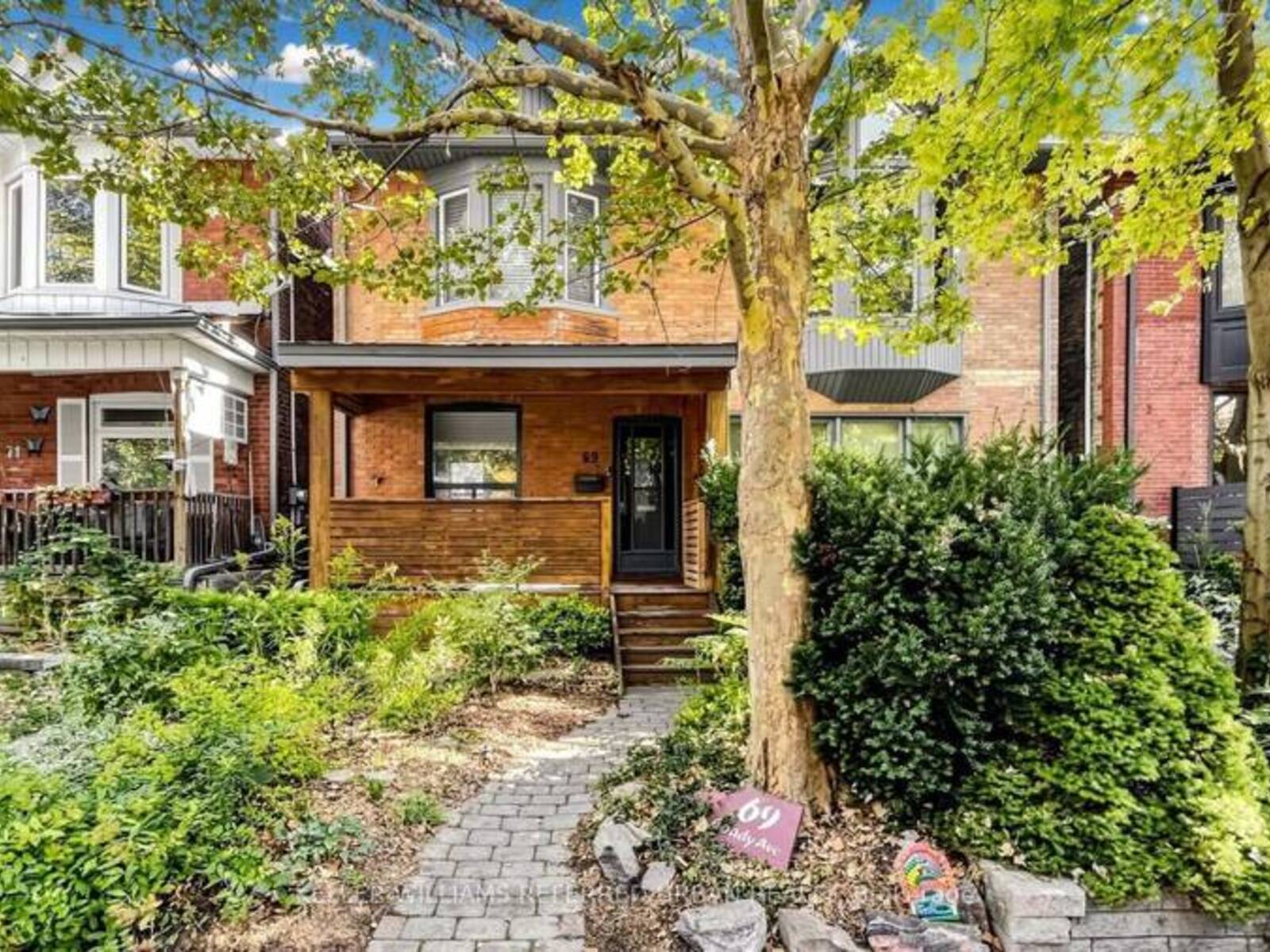 69 COADY AVENUE, Toronto, Ontario M4M 2Y9