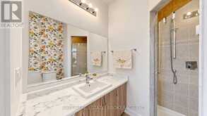 80 TROON AVENUE | Vaughan Ontario | Slide Image Twelve
