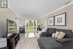 176 GARDEN AVENUE | Georgina Ontario | Slide Image Fourteen
