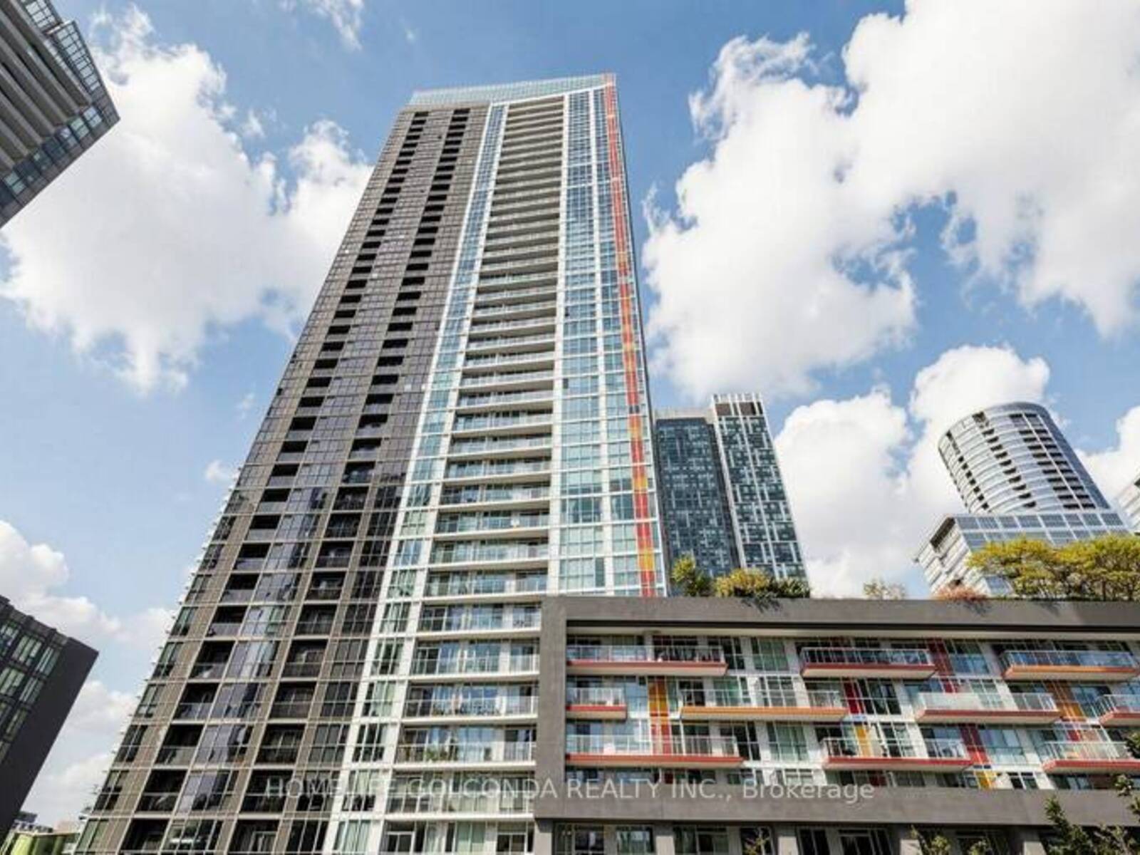 1512 - 85 QUEENS WHARF ROAD, Toronto, Ontario M5V 0J9