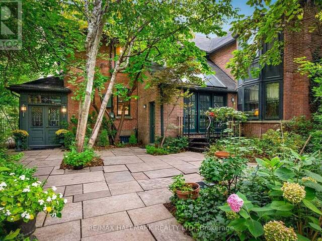 11 PINE HILL ROAD Toronto Ontario, M4W 1P5 - 5 Bedrooms Home For Sale