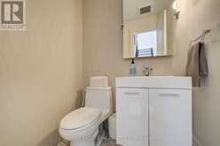 328 DOUGLAS AVENUE | Toronto Ontario | Slide Image Nine