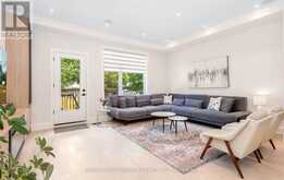 10 HAMSTEAD AVENUE | Toronto Ontario | Slide Image Thirteen
