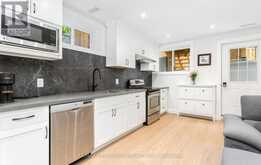 10 HAMSTEAD AVENUE | Toronto Ontario | Slide Image Thirty-seven
