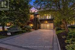 79 FISHLEIGH DRIVE | Toronto Ontario | Slide Image One