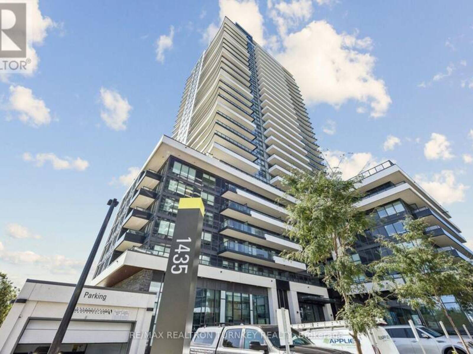 912 - 1435 CELEBRATION DRIVE, Pickering, Ontario L1W 0C4