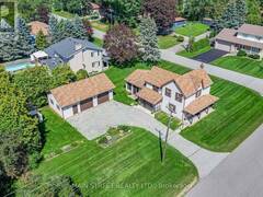 60 ALBERT STREET East Gwillimbury Ontario, L0G 1M0