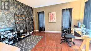 365 OLD COLONY ROAD | Richmond Hill Ontario | Slide Image Thirteen