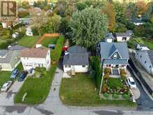 54 FARLEY CIRCLE | Georgina Ontario | Slide Image Two