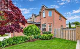11 PEREGRINE CRESCENT | Cambridge Ontario | Slide Image One