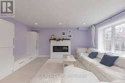 103 HEREFORDSHIRE CRESCENT | Newmarket Ontario | Slide Image Thirty-eight