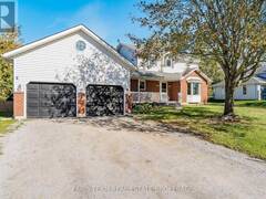 56 PROCEE CIRCLE Barrie Ontario, L4M 4Y8