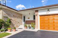 228 JEFFCOAT DRIVE | Toronto Ontario | Slide Image Two
