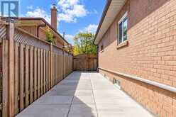 228 JEFFCOAT DRIVE | Toronto Ontario | Slide Image Thirty-seven