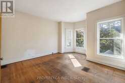 195 SHAW STREET | Toronto Ontario | Slide Image Thirteen
