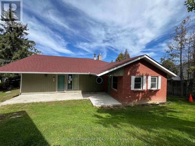 520 FRALICKS BEACH ROAD Scugog Ontario, L9L 1B6 - 6 Bedrooms Waterfront Home For sale
