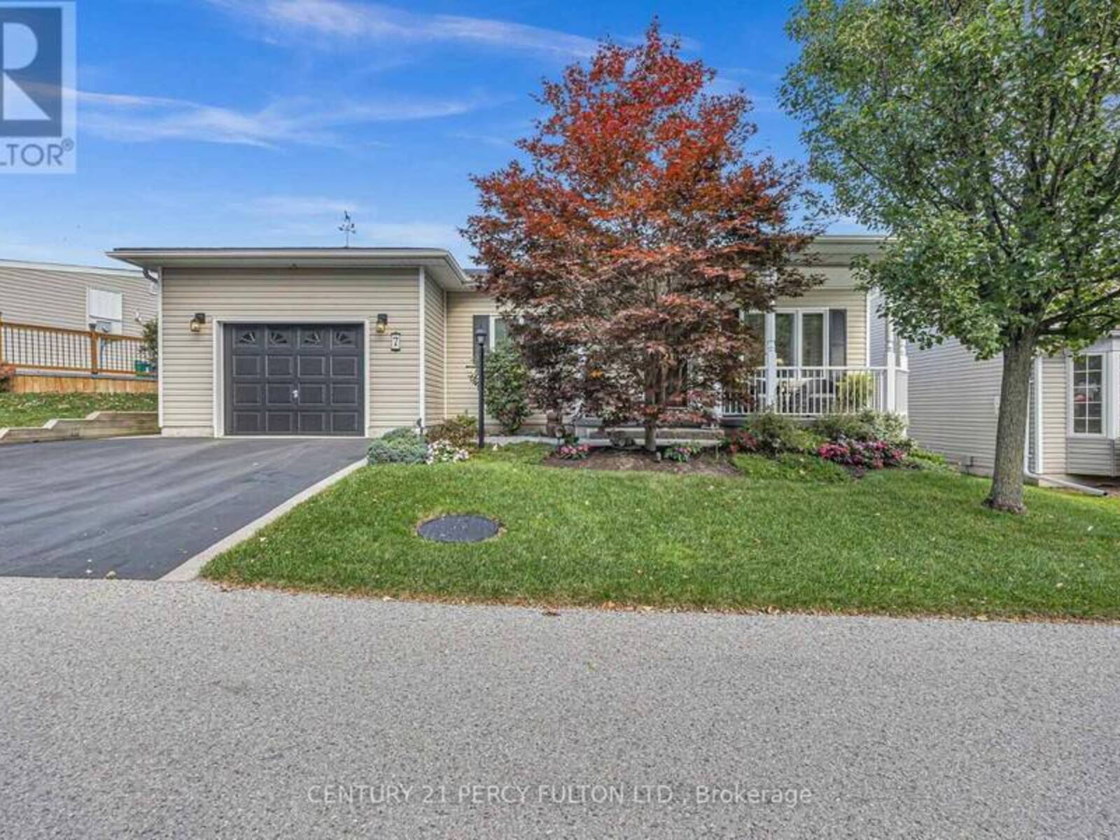 7 EASTBANK ROAD, Clarington, Ontario L1B 1B7