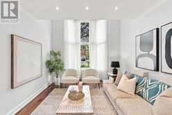 655 CULLER MEWS | Newmarket Ontario | Slide Image Six