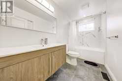 39 SEATON DRIVE | Aurora Ontario | Slide Image Nine