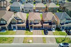 25 GARRETT STYLES DRIVE | Georgina Ontario | Slide Image Four