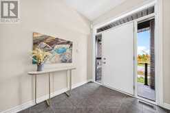 25 GARRETT STYLES DRIVE | Georgina Ontario | Slide Image Seven