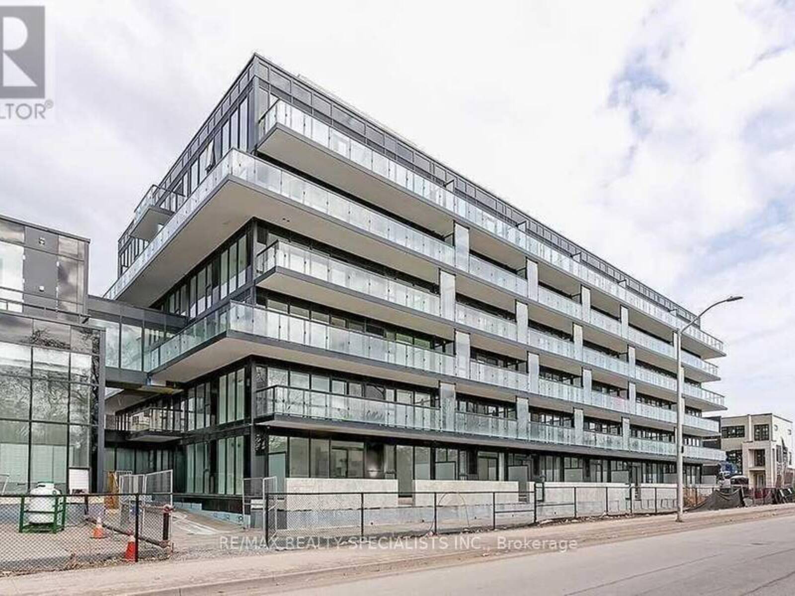 B525 - 1119 COOKE BOULEVARD E, Burlington, Ontario L7T 0C7