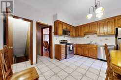 36 EARLSCOURT AVENUE | Toronto Ontario | Slide Image Nineteen