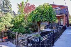 517 CRAWFORD STREET | Toronto Ontario | Slide Image Two