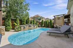 12 PARISIAN CRESCENT | Barrie Ontario | Slide Image Four
