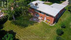 59 HILL CRESCENT | Toronto Ontario | Slide Image Thirty-seven