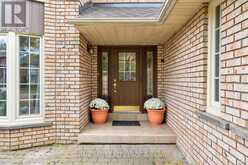 11 CARPENTER COURT | Markham Ontario | Slide Image Two