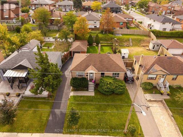 81 NASH DRIVE Toronto Ontario, M3M 2L6 - 4 Bedrooms Home For Sale