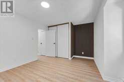 82 - 5045 PINEDALE AVENUE | Burlington Ontario | Slide Image Thirteen
