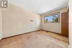 2429 REDFERN ROAD | Burlington Ontario | Slide Image Eleven