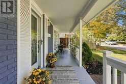 66 SKYLINE DRIVE | Dundas Ontario | Slide Image Six