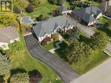14 GAVIN DRIVE | Hamilton Ontario | Slide Image One