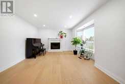 8 MOORELAND COURT | Markham Ontario | Slide Image Fourteen