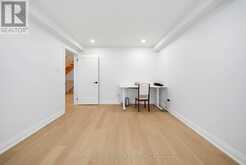 8 MOORELAND COURT | Markham Ontario | Slide Image Nine