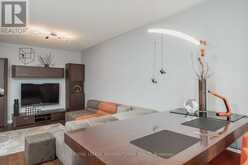 219 SEPTIMUS HEIGHTS | Milton Ontario | Slide Image Eight