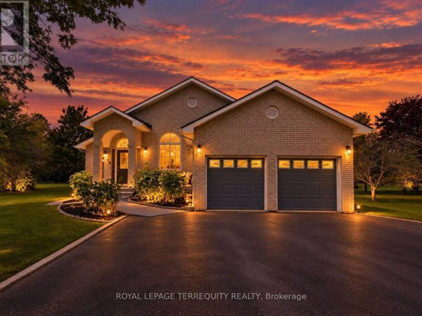 29 ONTORO BOULEVARD, Ajax, Ontario L1Z 1X6