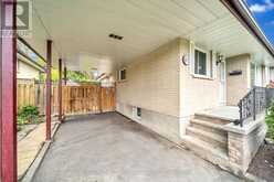 61 KEEWATIN STREET S | Oshawa Ontario | Slide Image Five