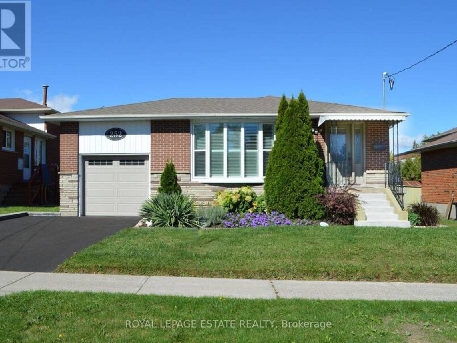 252 BRIMORTON ROAD, Toronto, Ontario M1H 2E1