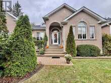 87 LORI AVENUE | Whitchurch-Stouffville Ontario | Slide Image Three