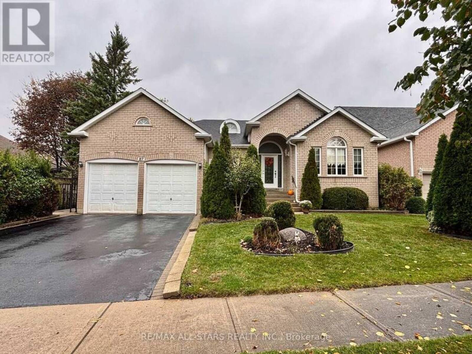 87 LORI AVENUE, Whitchurch-Stouffville, Ontario L4A 1K1