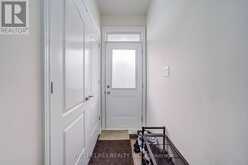 27 CINEMARK AVENUE | Markham Ontario | Slide Image Twelve