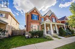 27 CINEMARK AVENUE | Markham Ontario | Slide Image Two