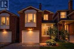 26 WHITE BOULEVARD | Vaughan Ontario | Slide Image Thirty-seven