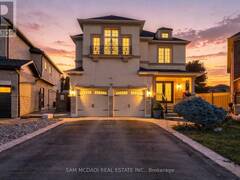 35 TIANA COURT Vaughan Ontario, L4H 0C8