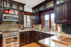 81 CHELSEA AVENUE | Toronto Ontario | Slide Image Thirteen